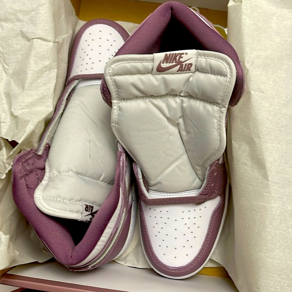 Mauve 1s